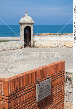 Santa Catalina Bulwark Santa Catalina Bulwark 25009576