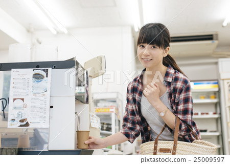 convenience store  25009597