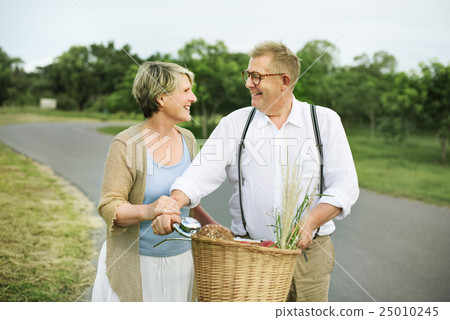 Couple Wife Husband Dating Relaxation Love Concept Couple Wife Husband Dating Relaxation Love Concept 25010245