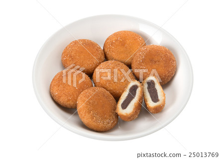 Bean paste donut 25013769