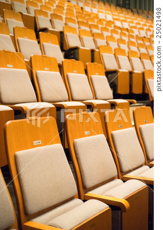 Indoor auditorium (hall · theater · theater · event · auditorium) 25021498