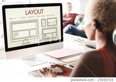 Responsive Design Layout Connection Content Concept 25030728