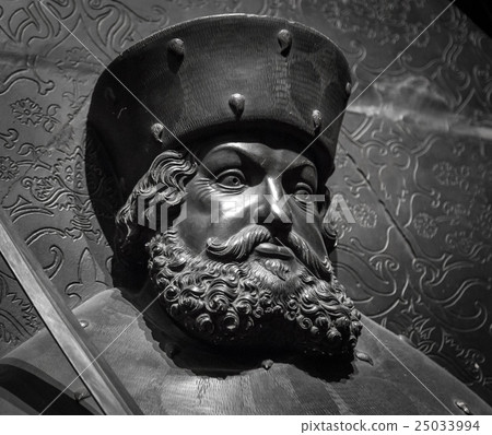 The ancient metal portrait of man with beard 25033994