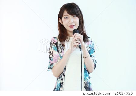 有話筒的女孩 有話筒的女孩 25034759