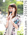 有話筒的女孩 25034776