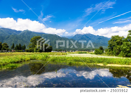 Rural landscape of Shinshu Azumino in autumn and North Alps 25035912