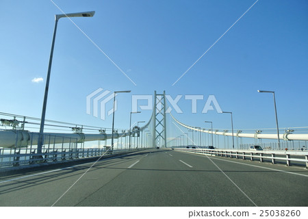 Akashi Kaikyo Bridge 25038260