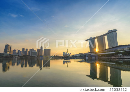 Singapore city when sunrise Singapore city when sunrise 25038312