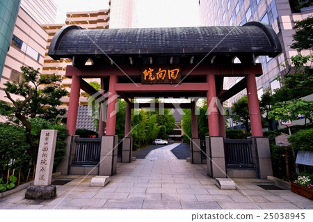 室町寺Kamigatain（Sumida ku東京）的山門 25038945