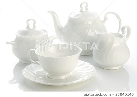 Pure white tea set Pure white tea set 25040146