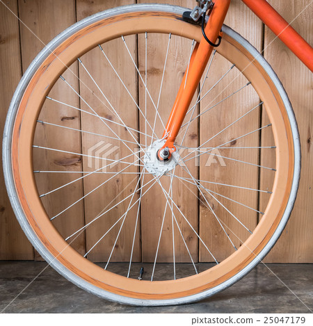 fixed gear bicycle parked with wood wall fixed gear bicycle parked with wood wall 25047179