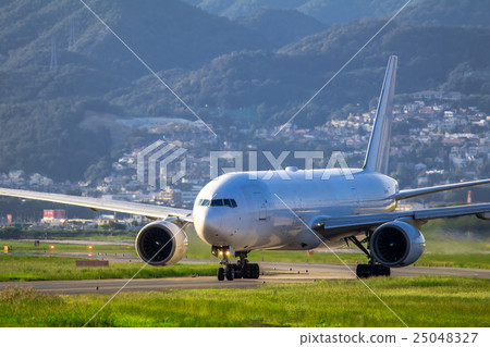 Airplane Itami Airport 25048327