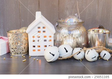 Cristmas decorations and winter house Cristmas decorations and winter house 25051105
