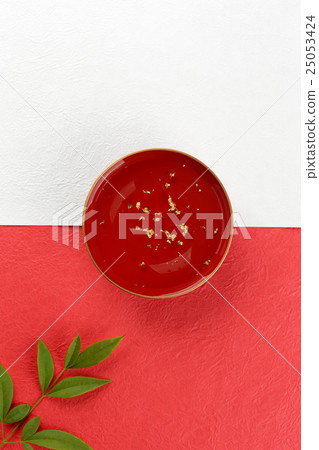 包括慶祝金葉（新年，國際） 25053424
