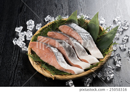 Autumn salmon Autumn salmon 25058316