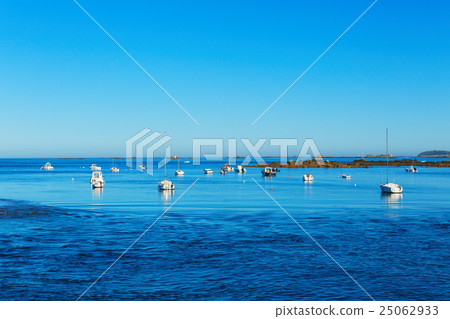 Scenery of the coast of Brittany Scenery of the coast of Brittany 25062933