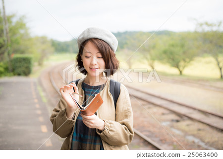 出女性肖像 出女性肖像 25063400