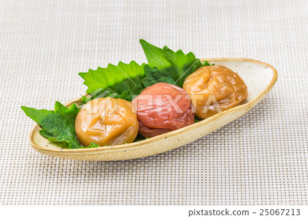 Umeboshi Kishu Minabe Minami Takumi Umeboshi Kishu Minabe Minami Takumi 25067213