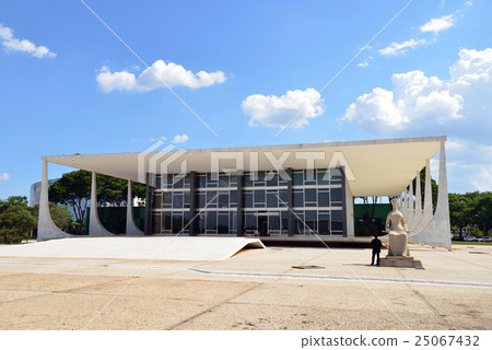 Brasilia Parliament Square in Brazil Brasilia Parliament Square in Brazil 25067432