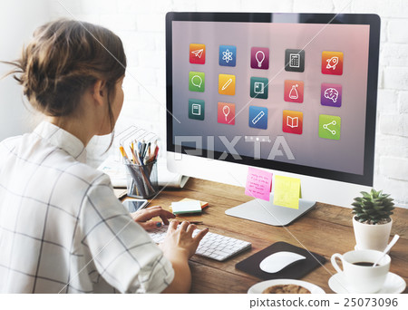 E-learning Online Education Application Concept 25073096