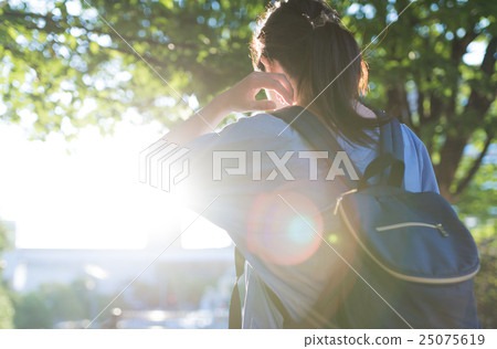 女性肖像 女性肖像 25075619