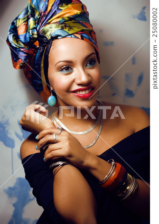 beauty bright african woman with creative make up beauty bright african woman with creative make up 25080002