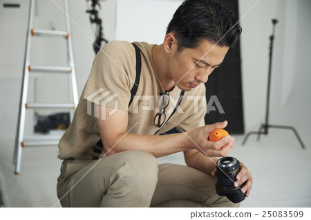 Preparation for shooting 25083509