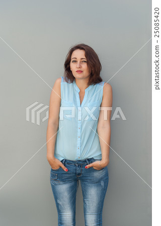 Beautiful young girl . Beautiful young girl . 25085420