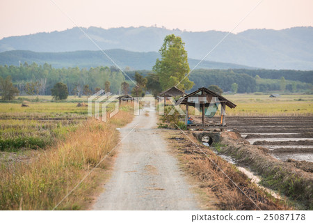 mountain road sky mountain road sky 25087178