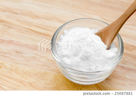 Baking soda Baking soda 25087881