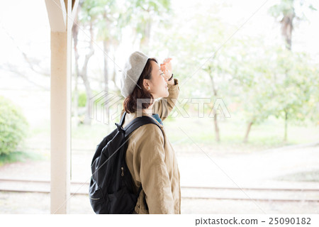 出女性肖像 25090182