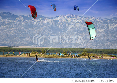 Kiteboarding Kitesurfing Extreme Sport 25094160