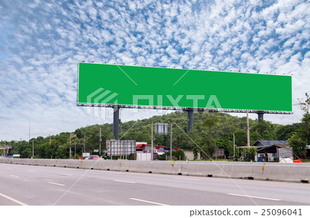 Blank billboard for new advertisement beside the road under the blue sky, advertise concept Blank billboard for new advertisement beside the road under the blue sky, advertise concept 25096041