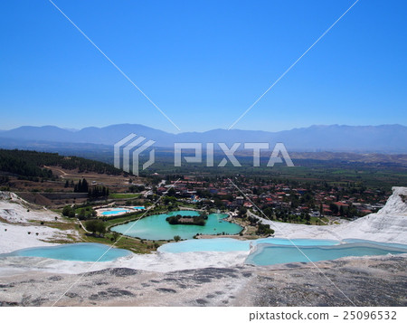Turkish World Heritage Site Pamukkale 25096532
