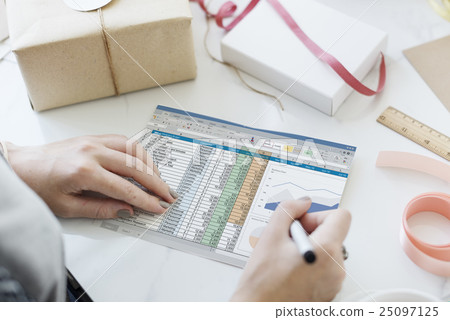 Data Information Report Statistics Strategy Concept 25097125