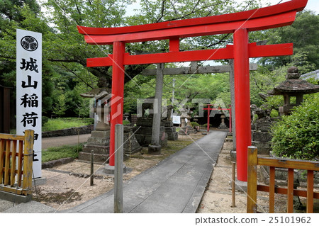 城山稻荷神社 城山稻荷神社 25101962
