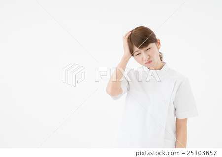 nurse  25103657