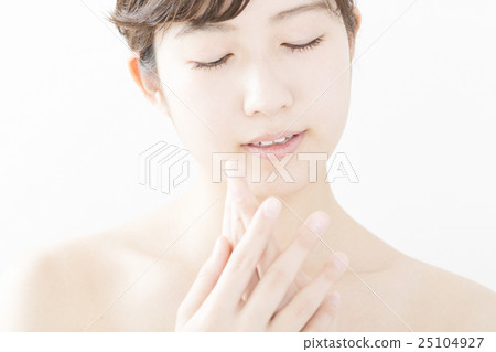 Beauty Women Hand Care Bust Up White Back 25104927