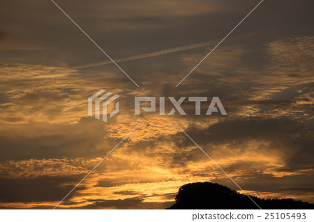 Sky and clouds in September (Sunset 3: 2) 25105493
