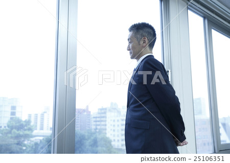 Managers indulging in thought 25106351