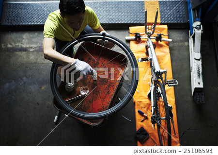 Messenger bicycle maintenance Messenger bicycle maintenance 25106593
