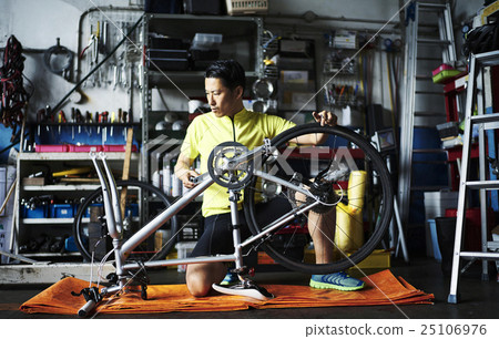 Messenger bicycle maintenance 25106976