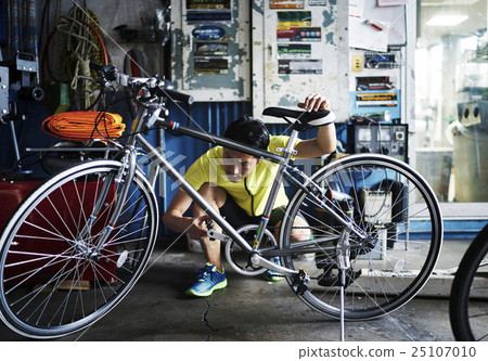 Messenger bicycle maintenance 25107010