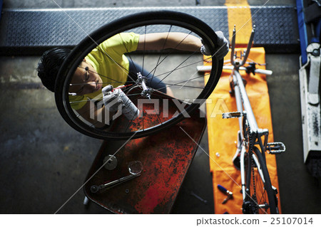 Messenger bicycle maintenance 25107014