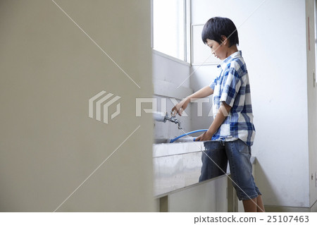 小學清潔圖像 25107463