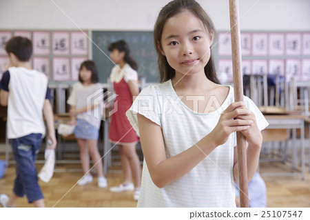 小學肖像 25107547