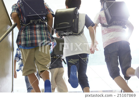 小學考勤形象 25107869