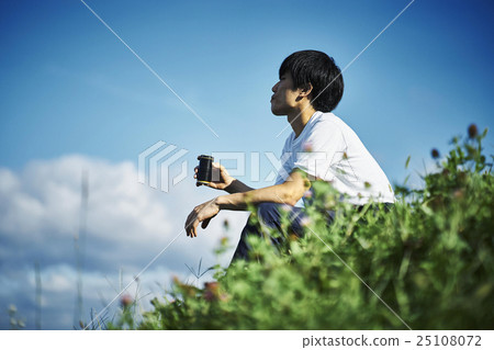 Factory staff during break 25108072