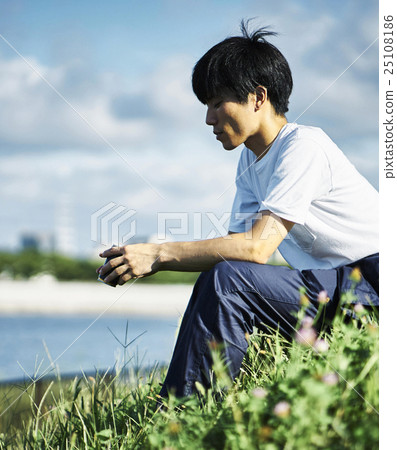 Factory staff during break 25108186