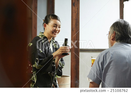 Pour liquor Pour liquor 25108762